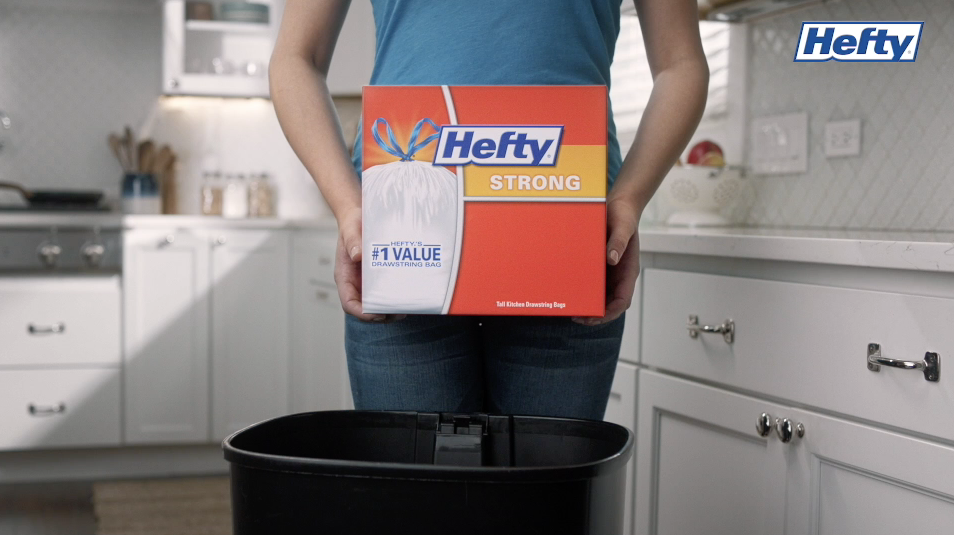 Strong Kitchen Trash Bags  Hefty